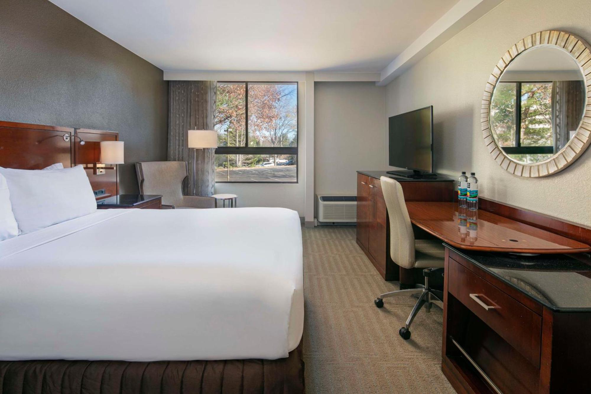 Sonesta Charlotte Lower South End Exterior photo