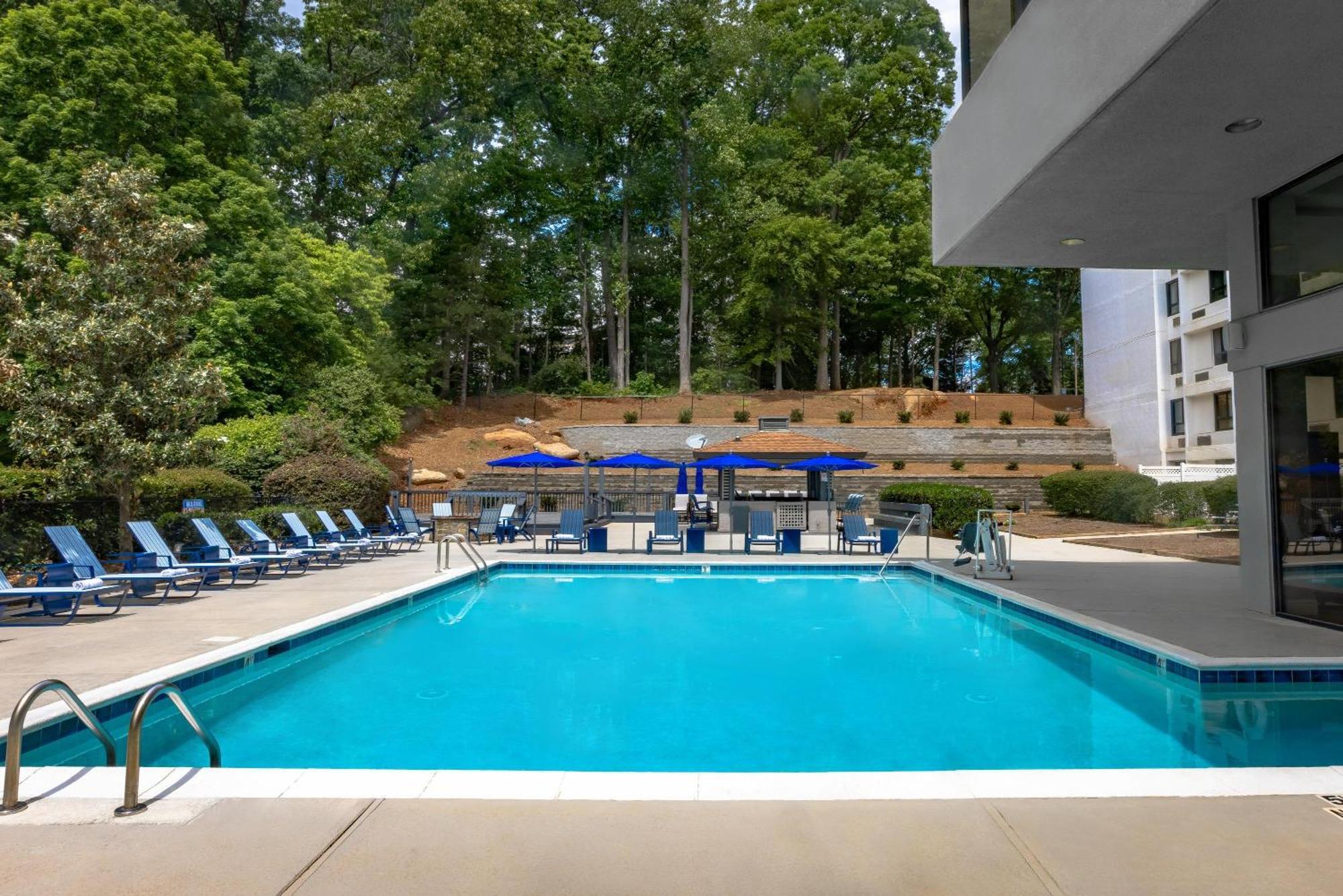 Sonesta Charlotte Lower South End Exterior photo