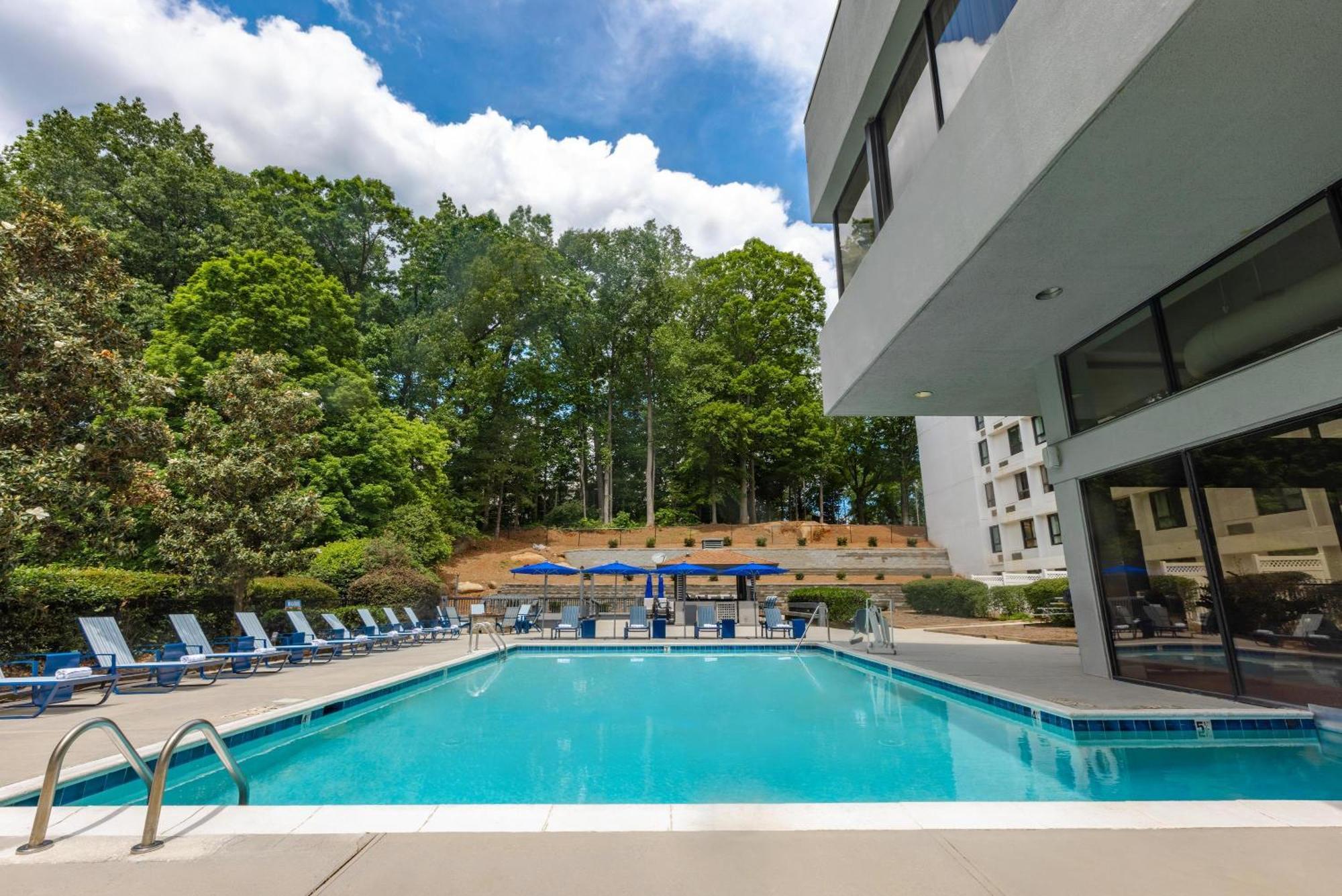 Sonesta Charlotte Lower South End Exterior photo